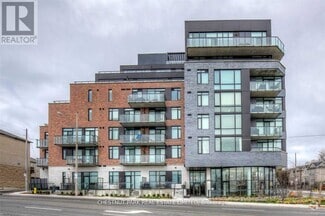 Building Photo - 25-525 Malcolm Rd
