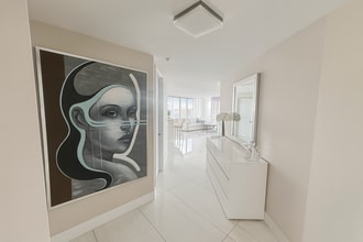 Building Photo - 300 Sunny Isles Blvd