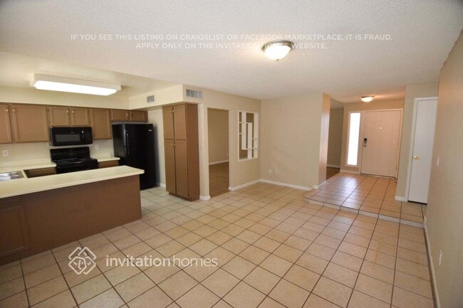 Building Photo - 3302 W Angela Dr