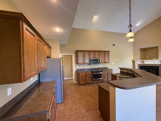 Foto del edificio - BEAUTIFUL SPACIOUS HOME IN BARTLETT