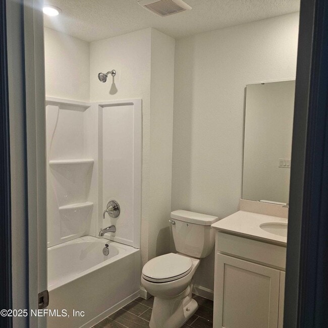 Foto del edificio - 3984 Mezzanine Ln
