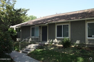 Building Photo - 565 Serento Cir