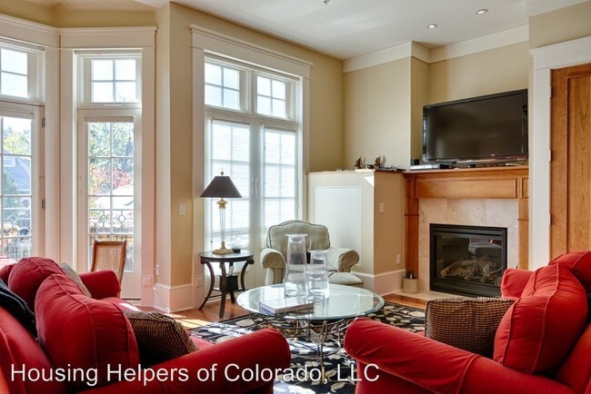 Foto del edificio - 3 br, 2 bath House - 2226 Pearl Street #D