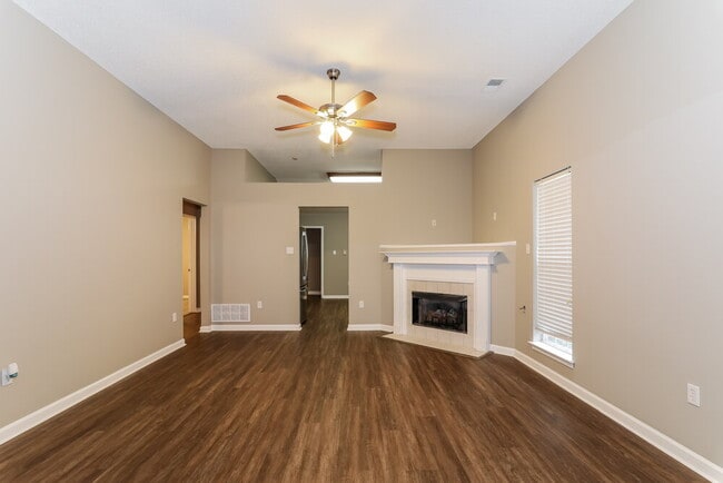Building Photo - 5369 Kristy Ln