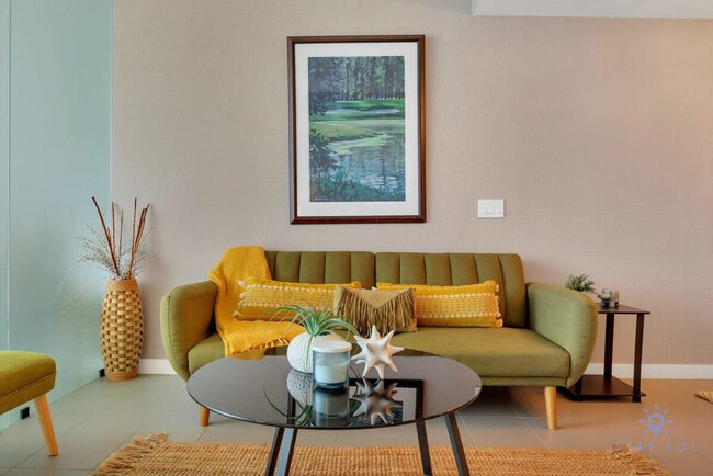 Building Photo - 90 NE 17th St