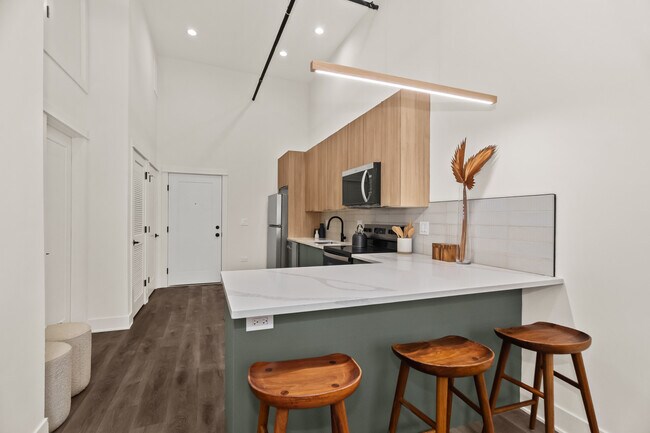 Foto del edificio - 813 W Evergreen Ave