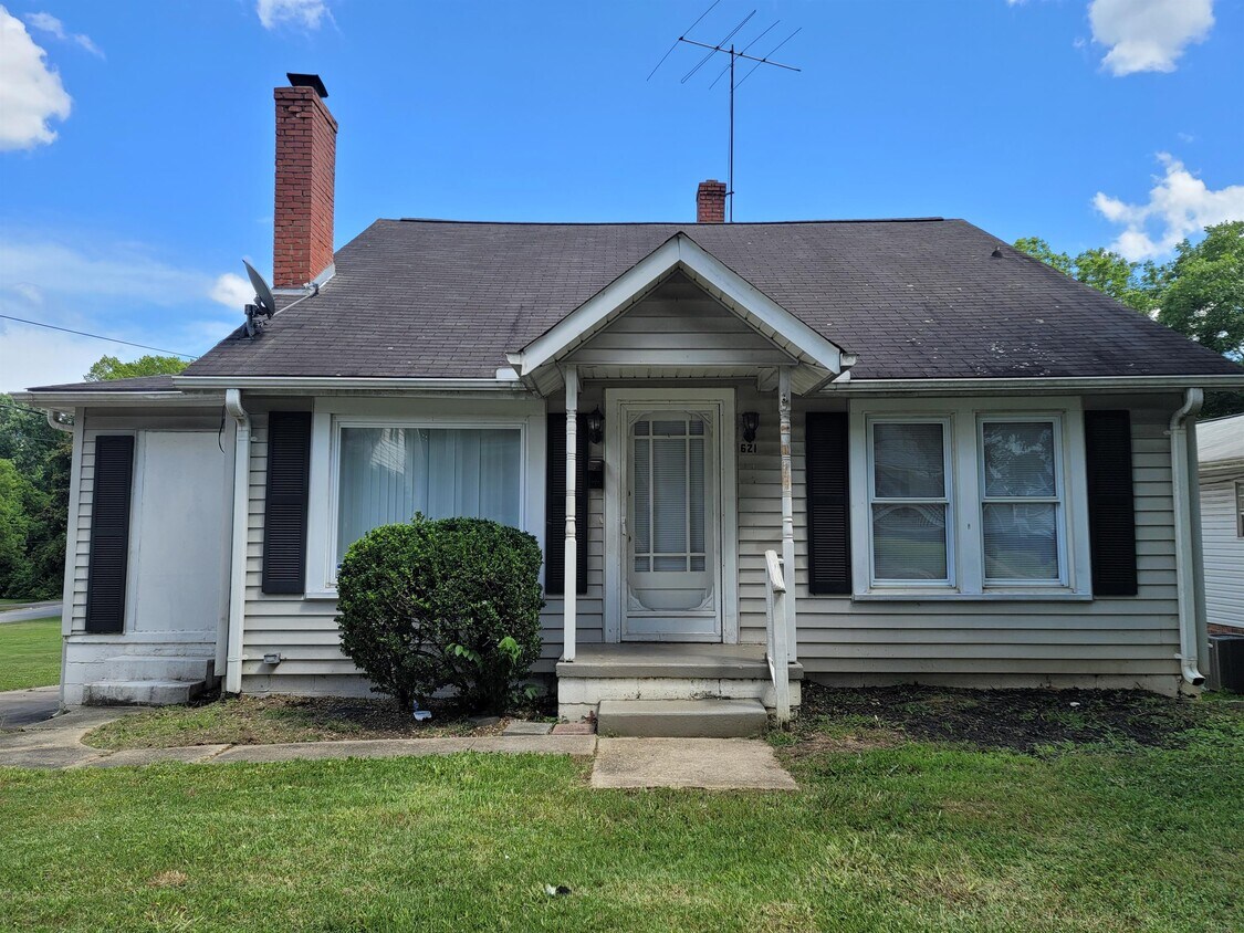 621 N Fulton St, Salisbury, NC 28144 House Rental in Salisbury, NC