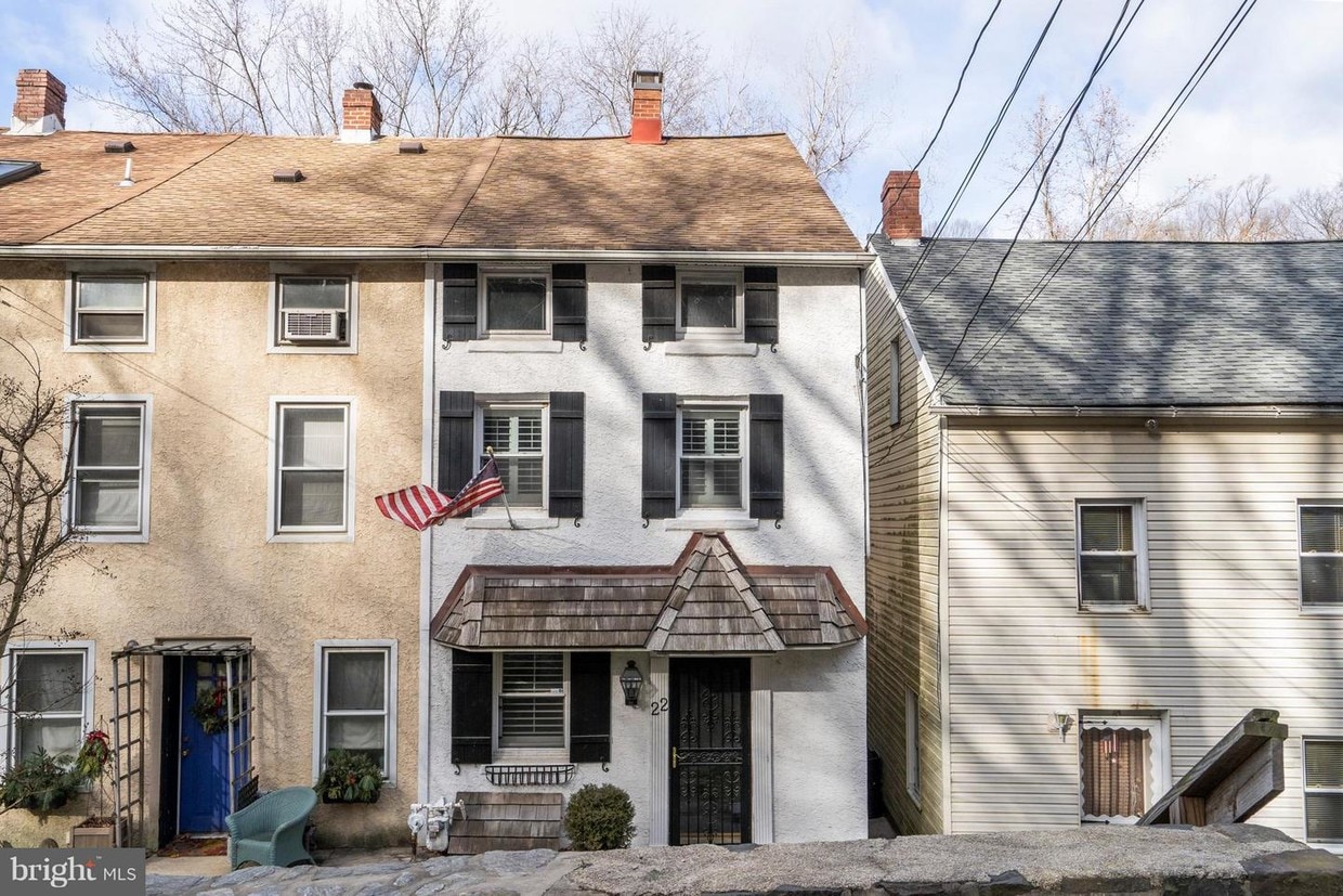 22 Balligomingo Rd, Conshohocken, PA 19428 Townhome Rentals in