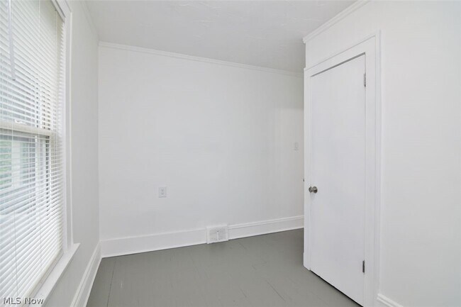 Foto del edificio - 3369 E 139th St