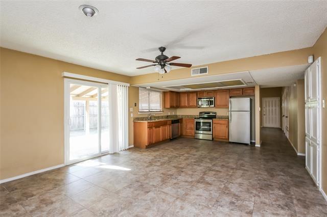 Building Photo - 4705 Crestmont Ct