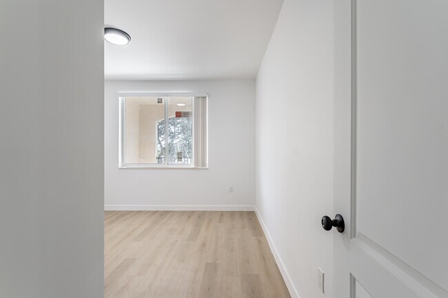 Foto del edificio - Najibe Gardens Phase II