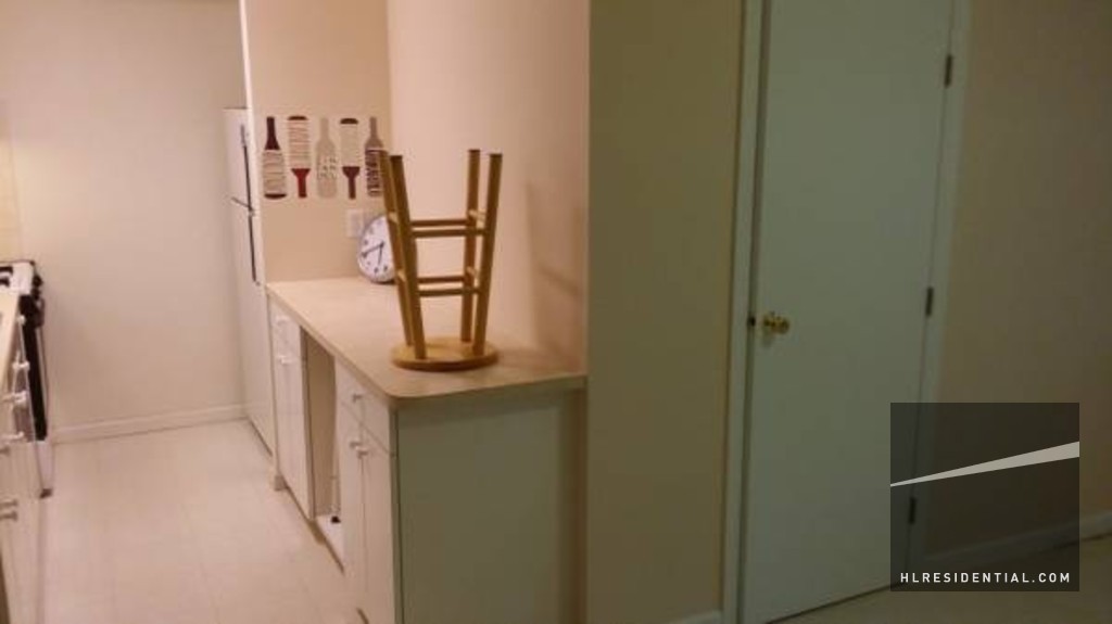 Foto principal - 3122 74th St