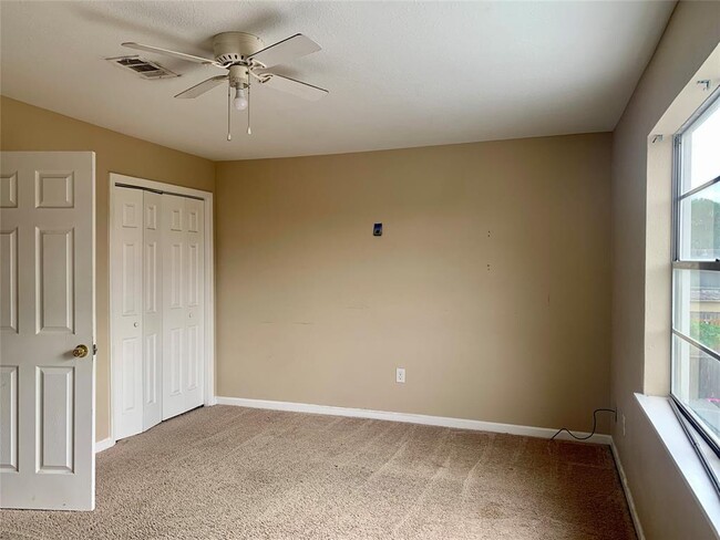 Building Photo - 8752 Wilcrest Dr