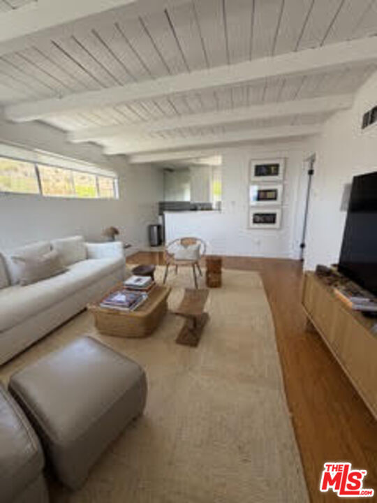 Foto del edificio - 25119 Malibu Rd
