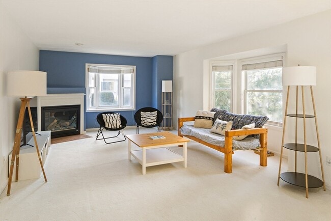 Foto del edificio - 73 Half Crown Cir