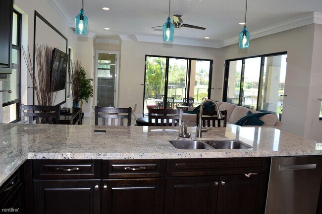 Building Photo - 5 br, 7.5 bath House - 8782 Sydney Harbor Cir