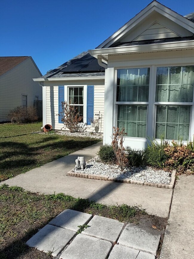 Foto del edificio - 2 Bed / 2 Bath Single Family for Rent in Oviedo, FL