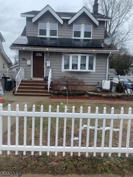 Primary Photo - 153 Degraw Ave