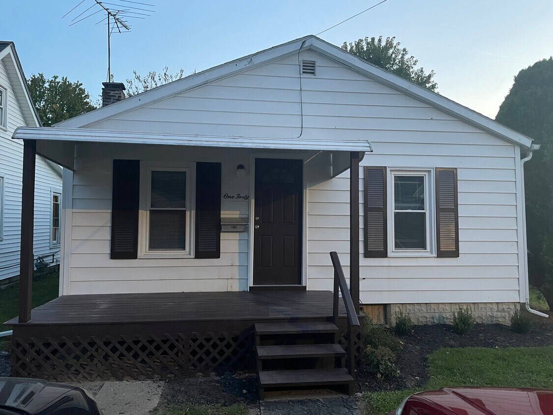 140 Richard Ave, Bellefontaine, OH 43311 House Rental in