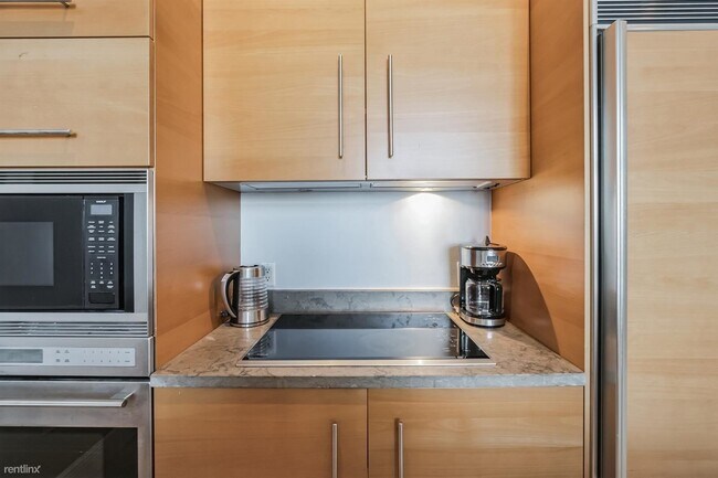 Foto del edificio - 1 br, 1 bath Condo - 465 Brickell Ave Apt ...
