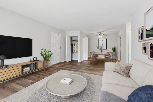 Foto del edificio - Poplar Glen