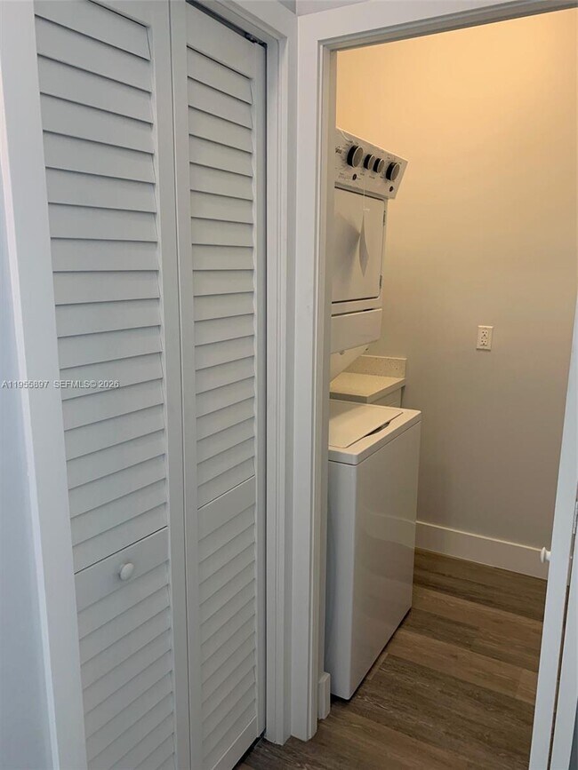 Foto del edificio - 803 E 28th St