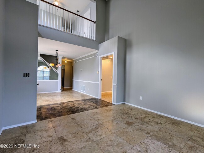 Building Photo - 572 Staffordshire Dr