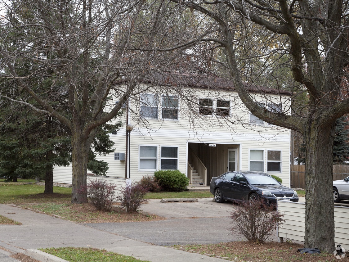 Primary Photo - Bayberry B Apartments