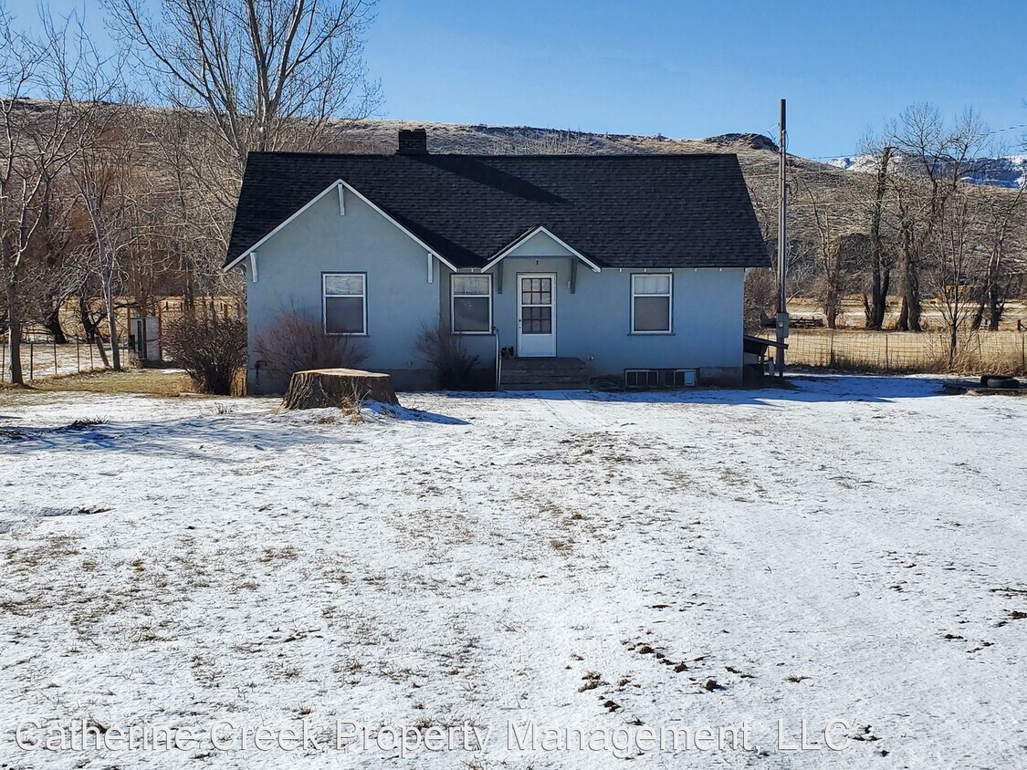 Primary Photo - 2 br, 1 bath House - 58410 High Valley Road