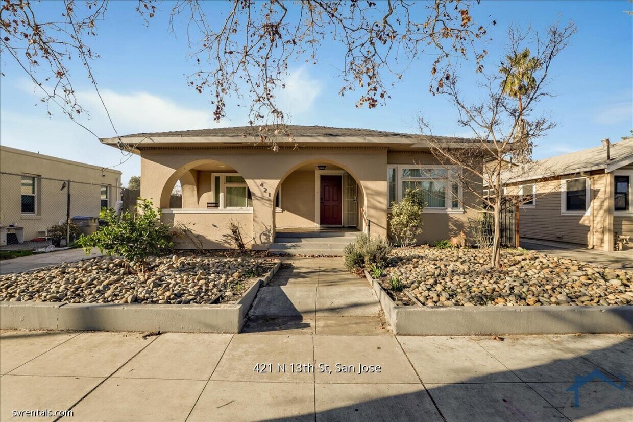 Foto principal - 421 N 13th St