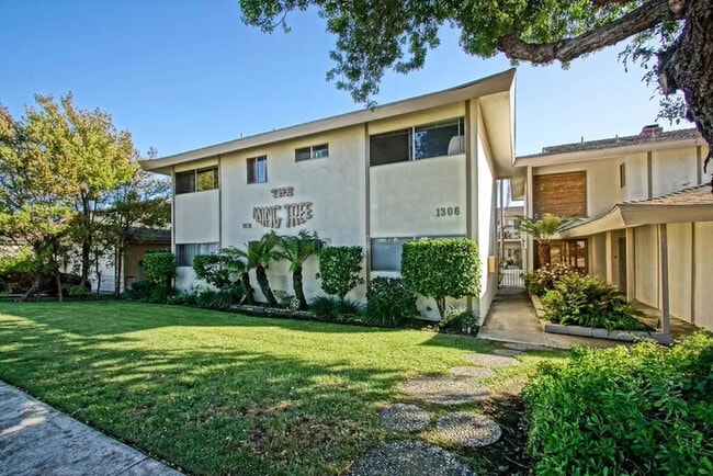 Photo - 1306 Amethyst St Apartment