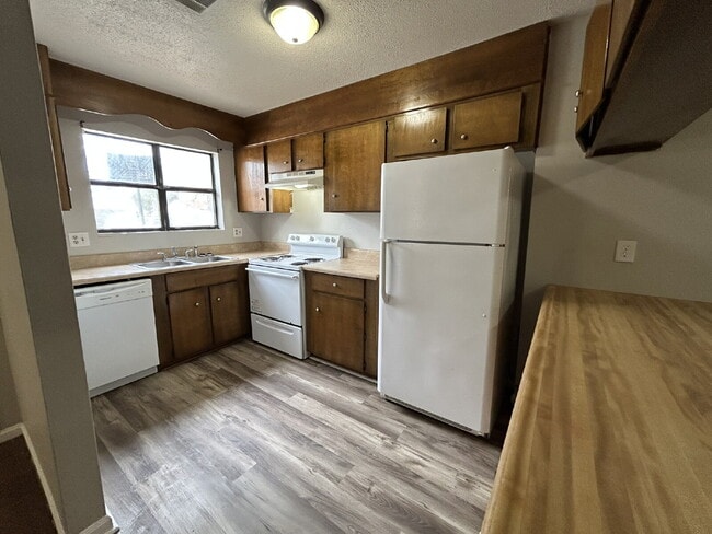 Foto del edificio - Townhouse For Rent