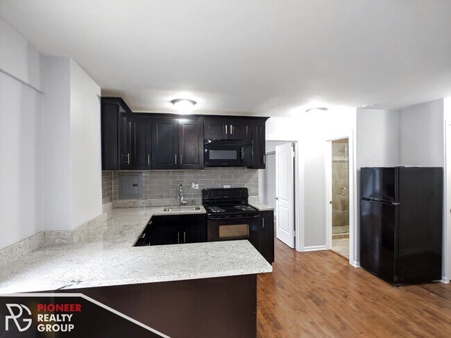 Foto del edificio - 7710 N Sheridan Rd