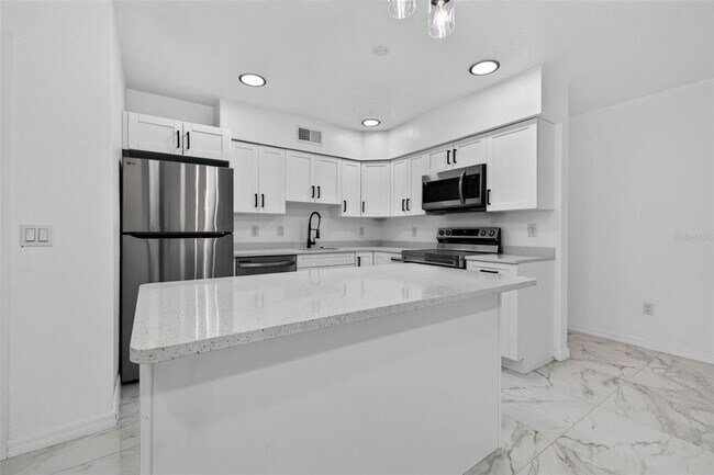 Foto del edificio - 2801 45th St S