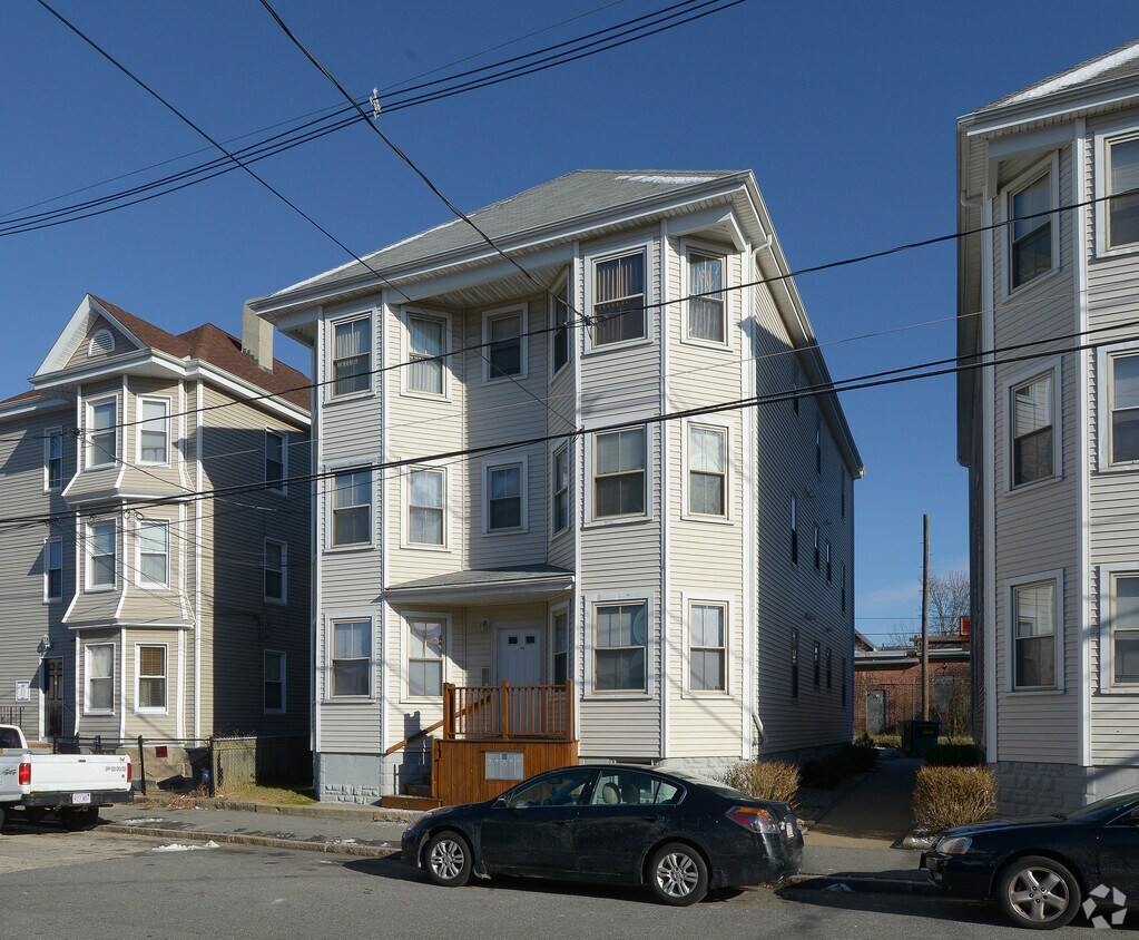 Primary Photo - 858 S 1st St