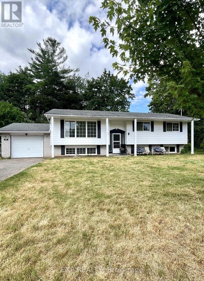 Building Photo - 3388 Marlin Ct