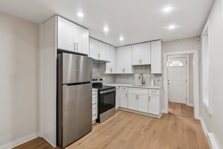 Building Photo - 1710 N Taney St