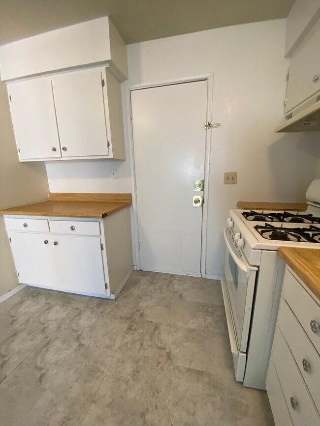 Foto del edificio - 325 S Spring St