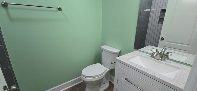 Foto del edificio - 8082 Veterans Pkwy