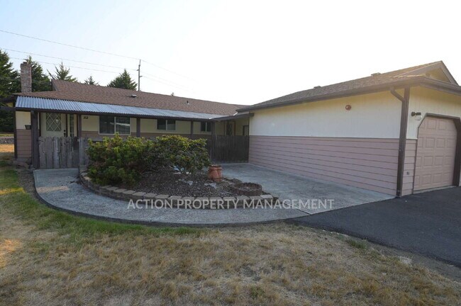 Foto del edificio - 2 bed 2 bath 1 car garage duplex in Sequim