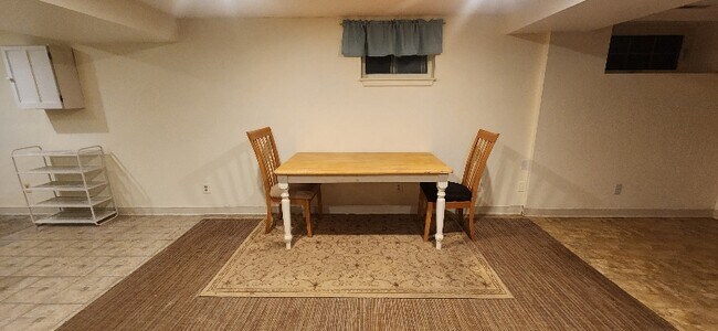 Foto del edificio - 702 Plum St SW