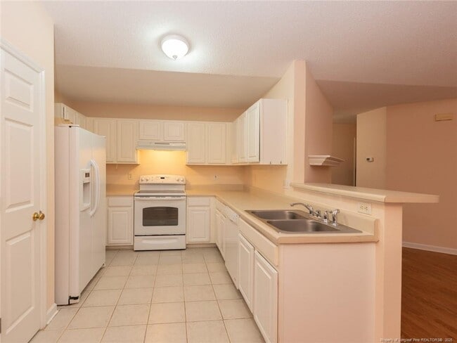 Foto del edificio - 404 Homestead Park Dr