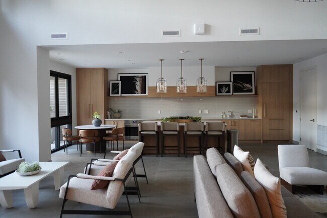 Casa Club - 19355 N 73rd Way