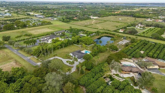 Foto del edificio - 17795 SW 158th St