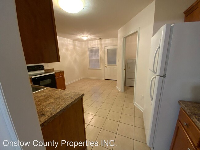 Building Photo - 2 br, 1 bath House - 447 Ben Williams Road