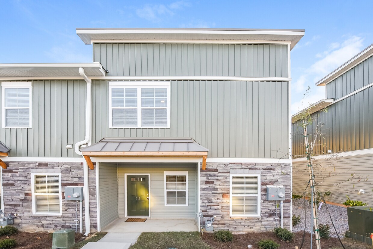 Foto principal - 318 High Grove Way, Columbia, SC