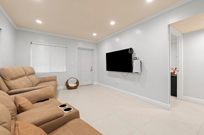 Foto del edificio - 938 SE 12th St