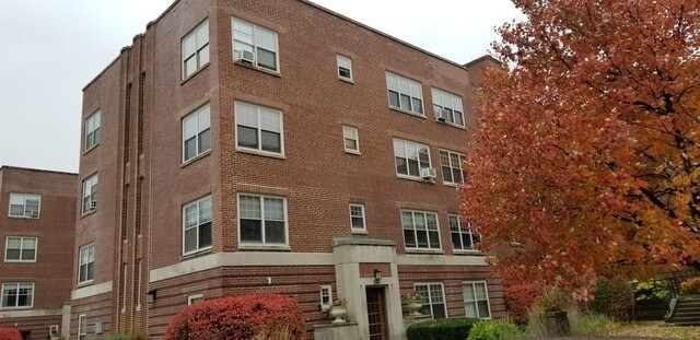 Primary Photo - 2750 Hampton Pkwy