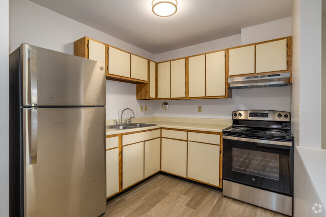 1BD, 1BA Classic - Kitchen - Veronica Place Active 55+ Community