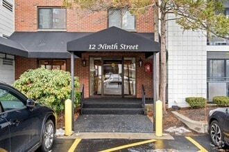 Building Photo - 12 9th St